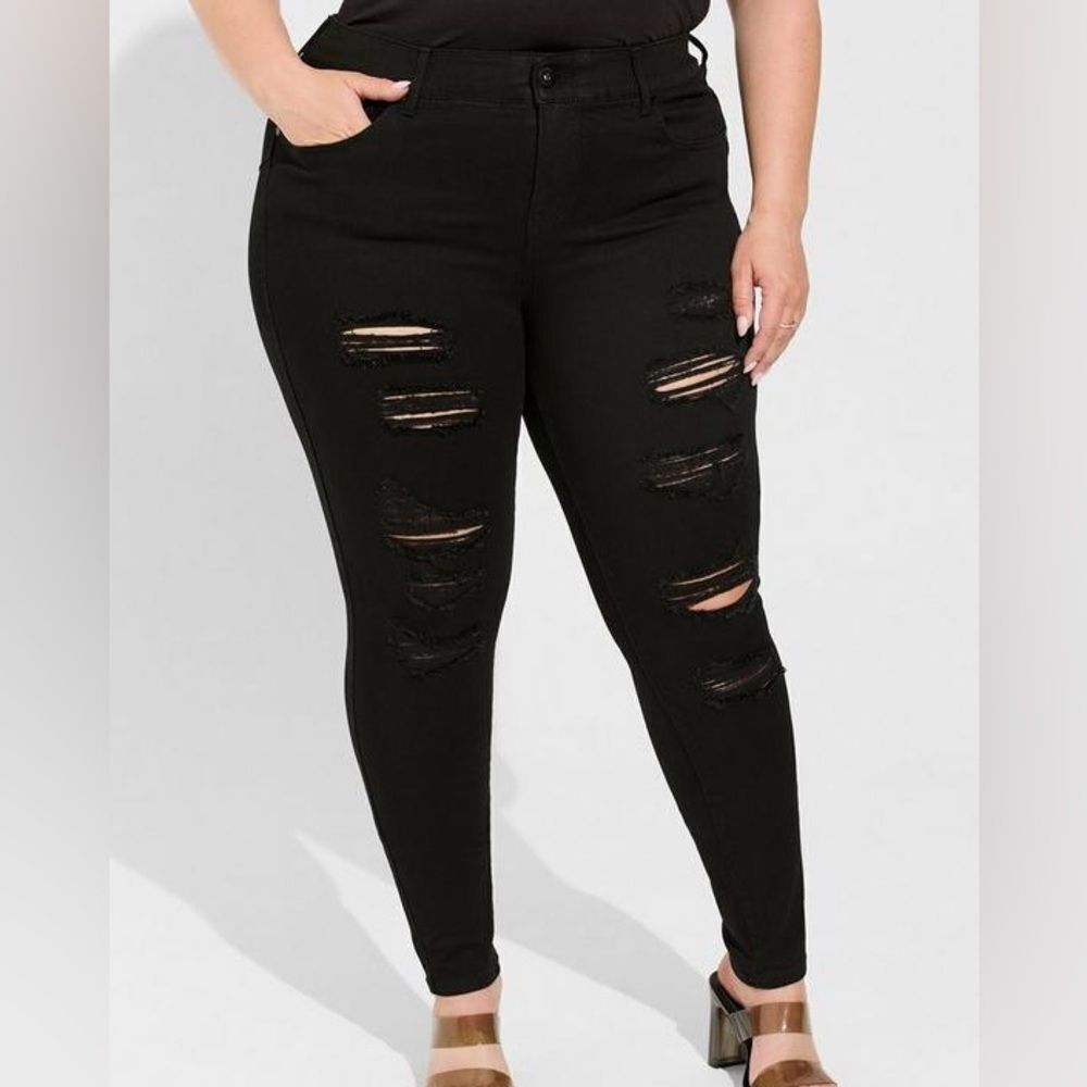 Torrid Bombshell Skinny Jeans